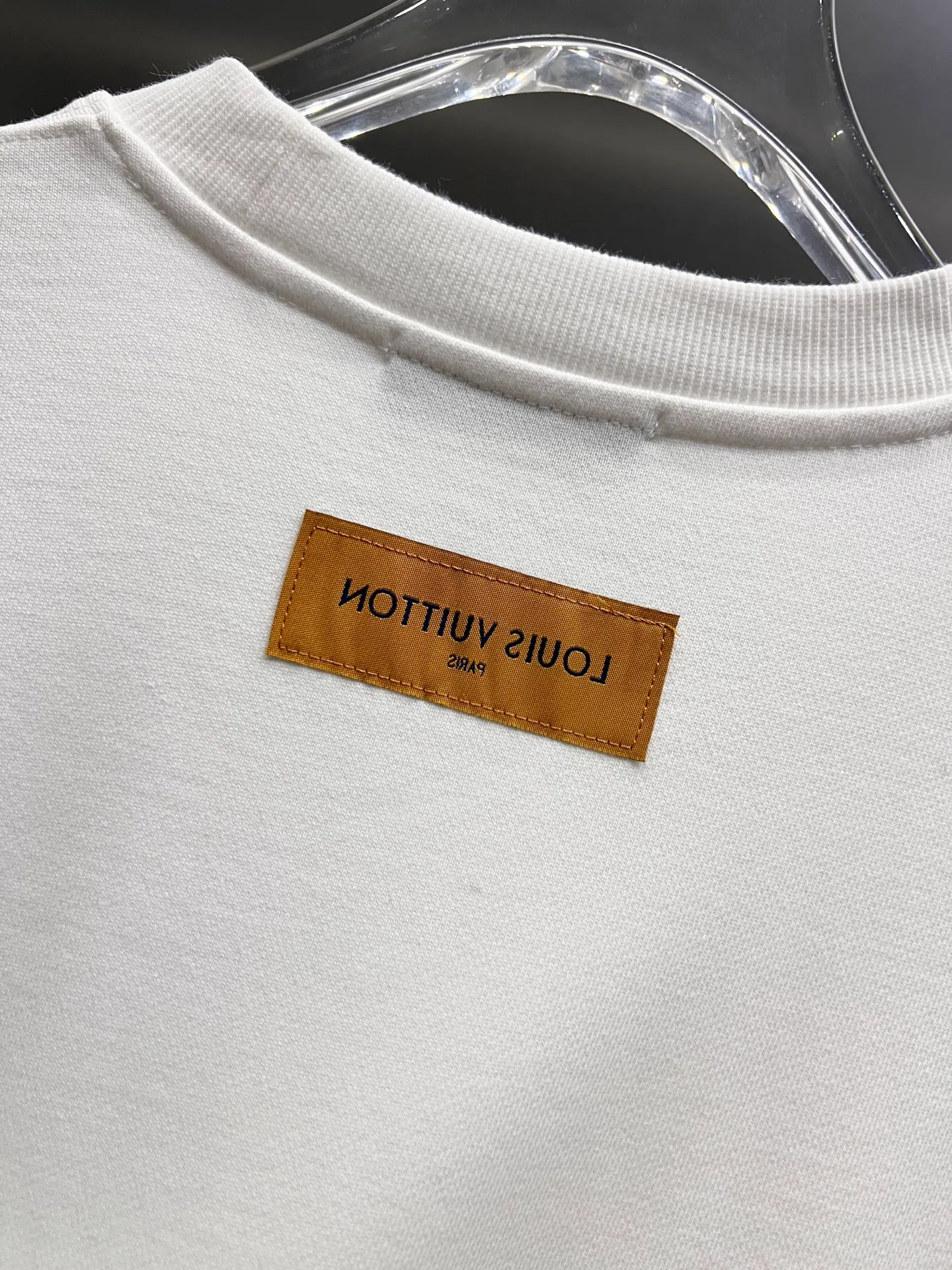 🅿️260 1v Louis* 2025 Autumn and Winter New Style Customized Double Yarn Fabric Round Neck Long Sleeve Sweater Classic Letter Foaming Technology High-End Version! The same loose version for men and women S M L XL XXL five sizes color black white